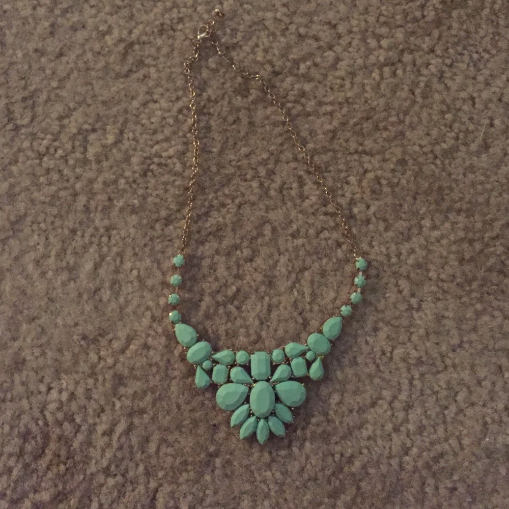 Blue chunky necklace