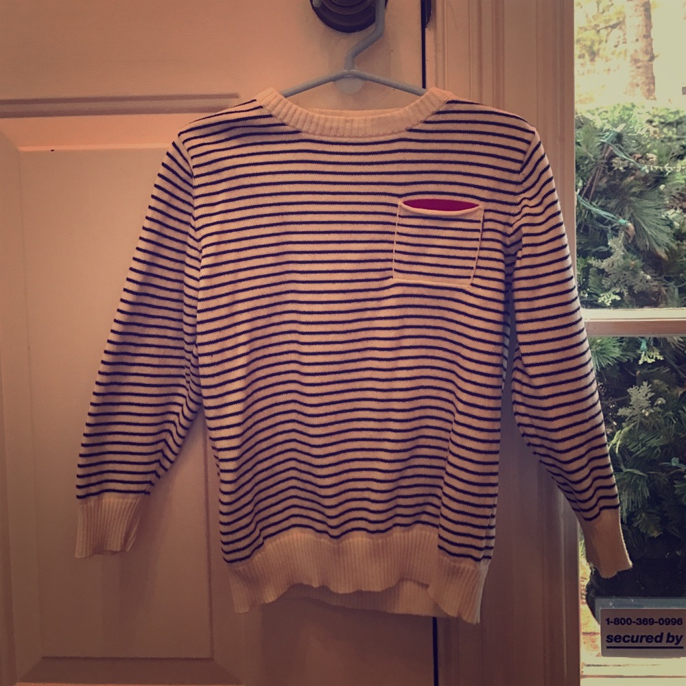 Black and white striped sweater - 4T