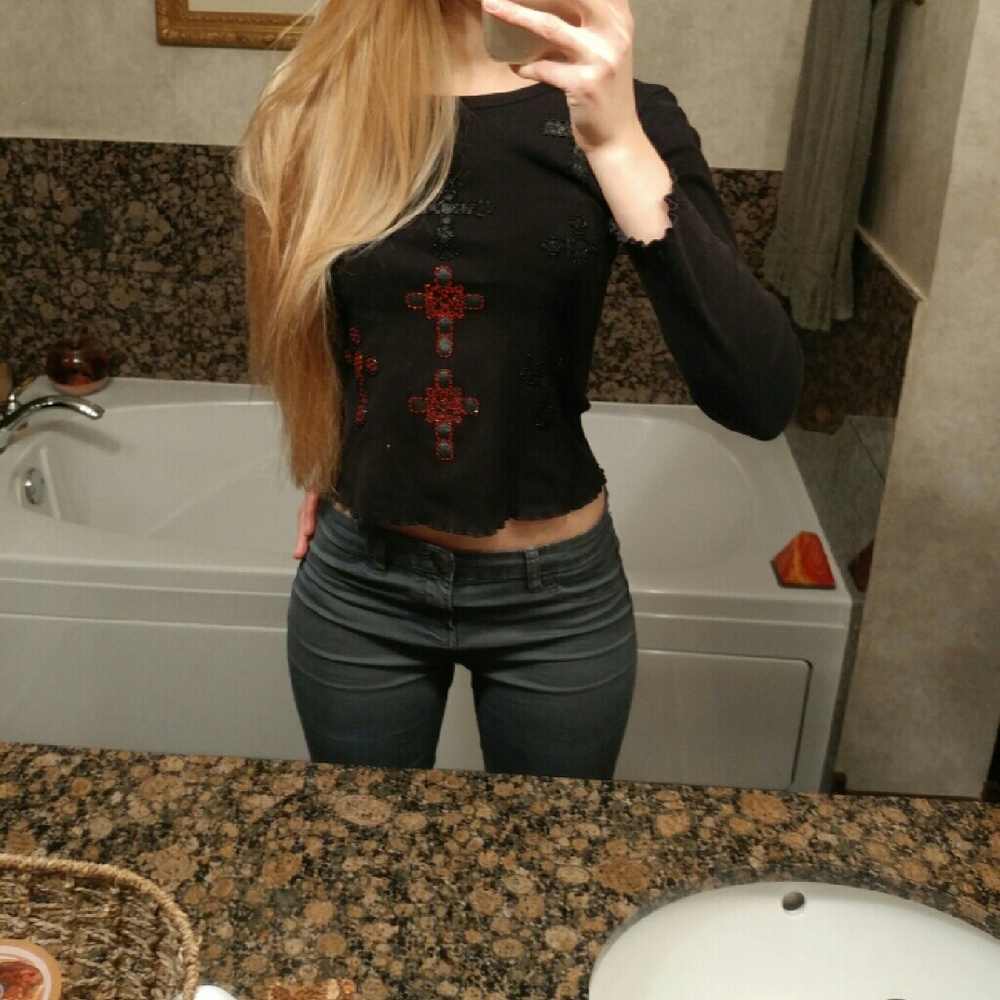 Embroidered cross top