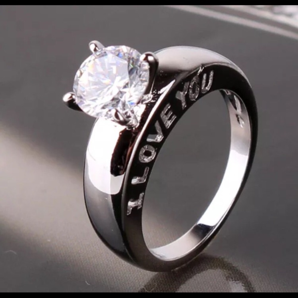 Brand new unique design ring