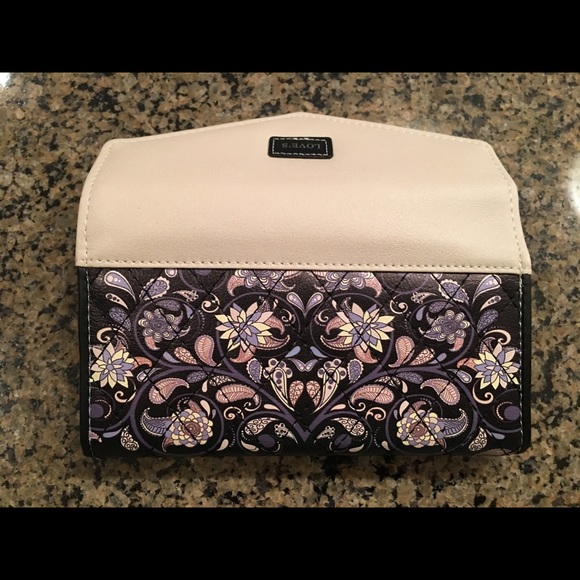 💕☃️ FINAL PRICE DROP.......SPRING LADIES WALLETS - Picture 6 of 8