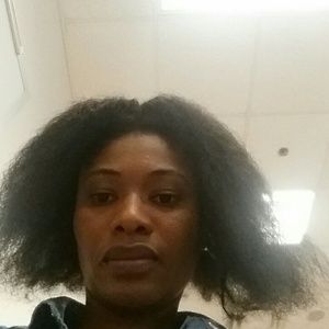 Meet your Posher, Adole