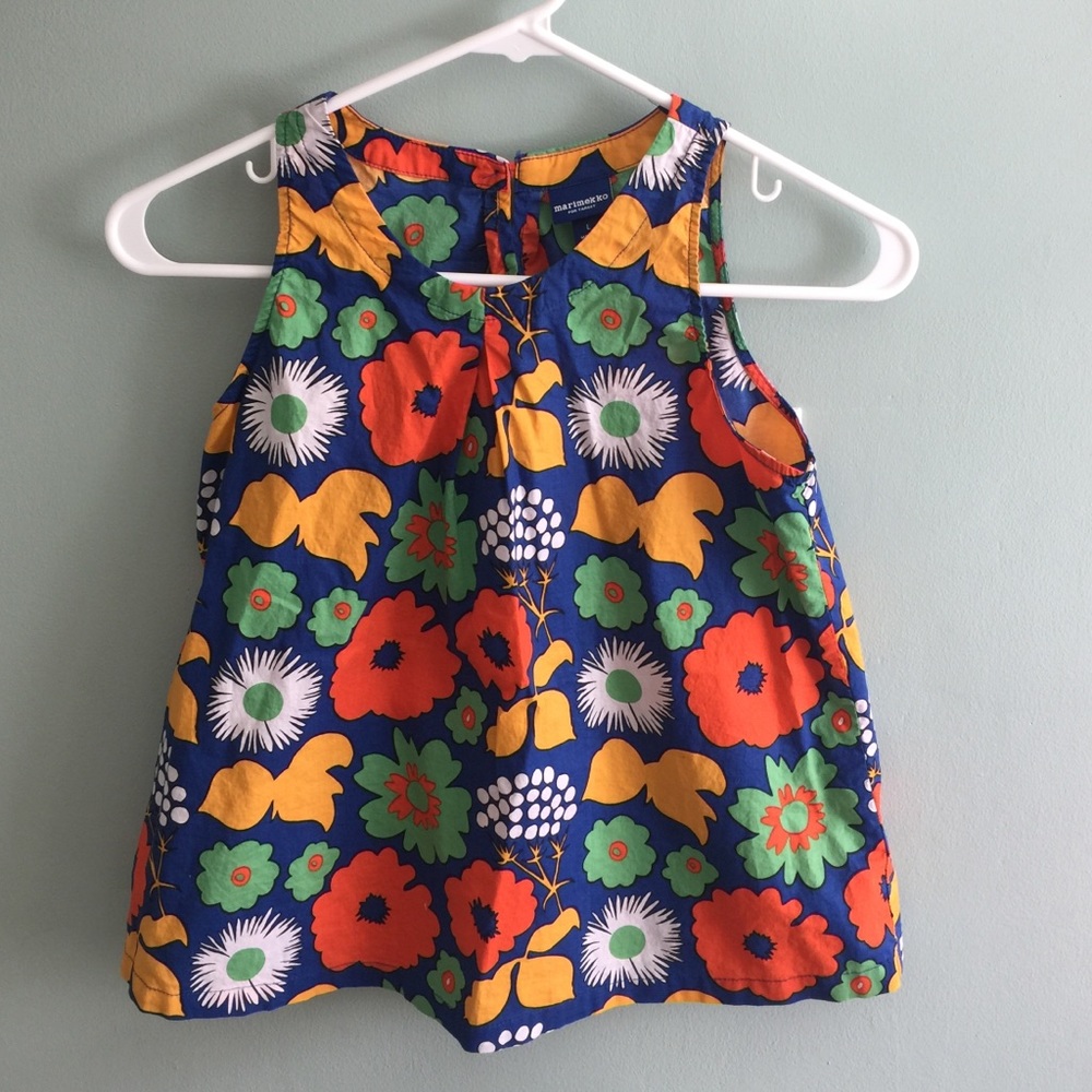 Marimekko shorts set, Size Large