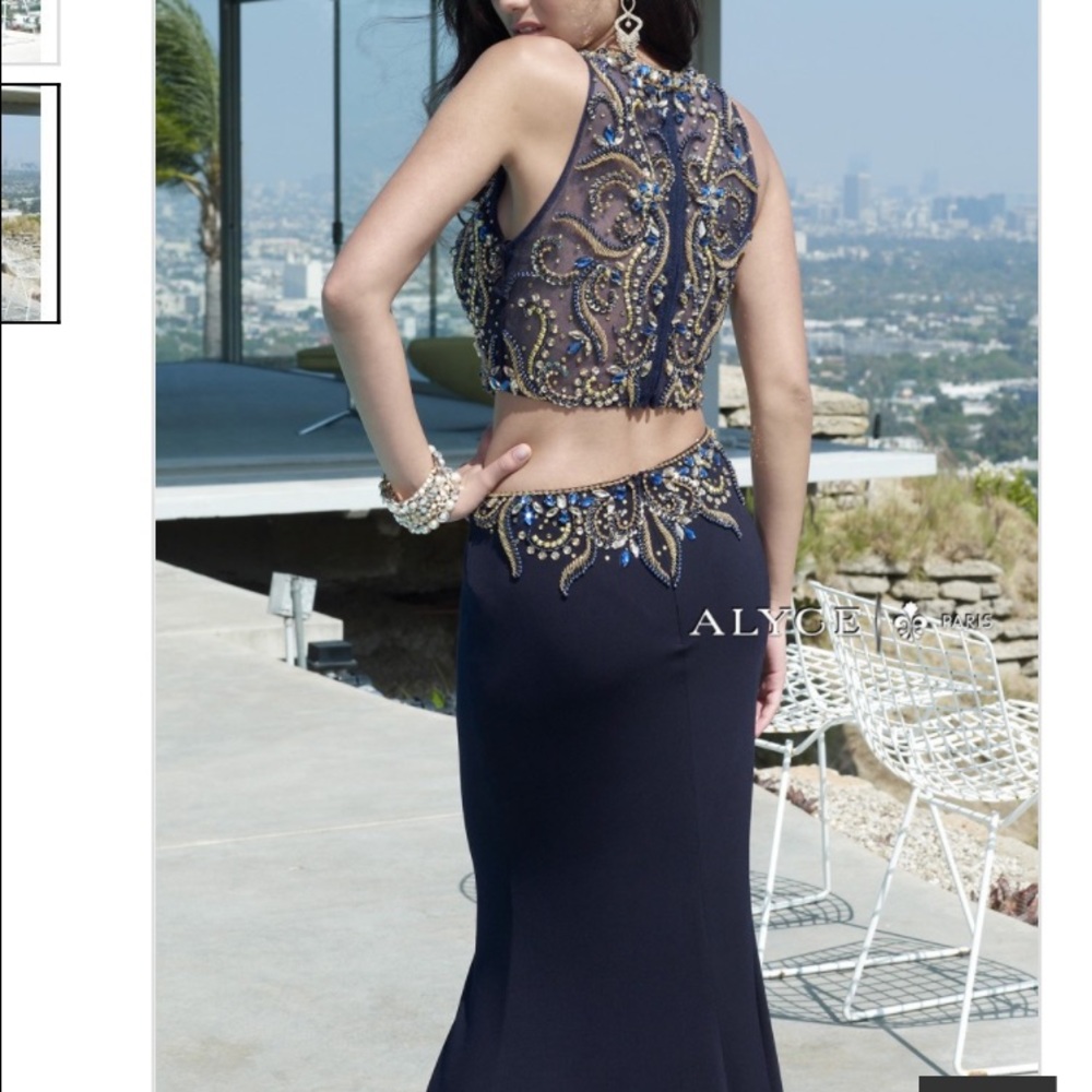 Alyce Paris prom dress - Picture 2 of 4