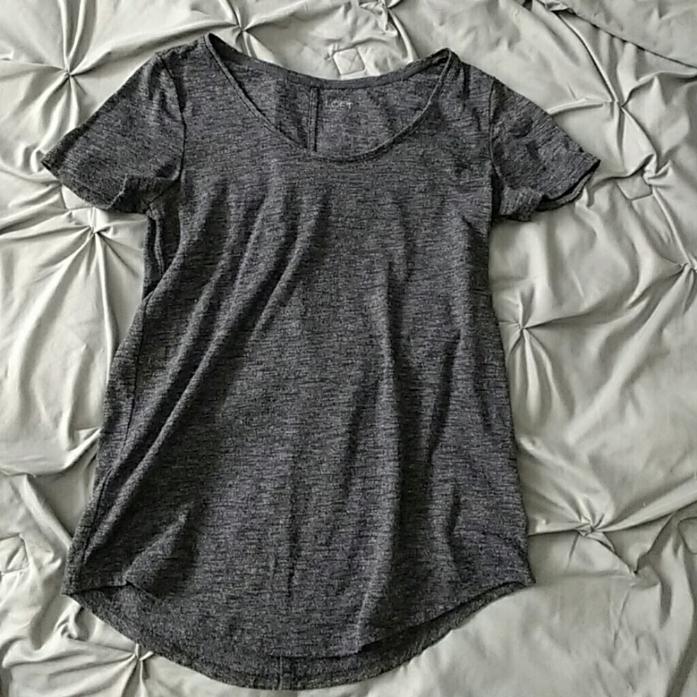 Heather gray t shirt
