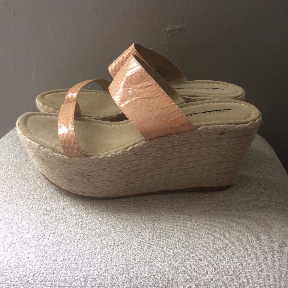 🚧SOLD🚧 NIB Elizabeth James Espadrille Wedges - Picture 4 of 5