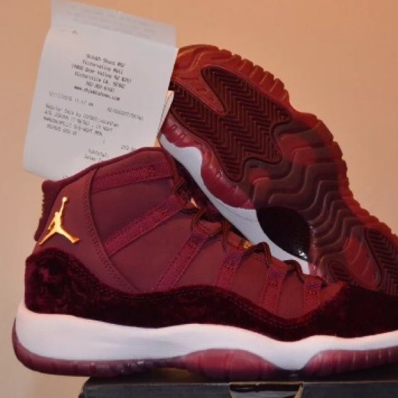 Jordan 11's - Picture 1 of 4