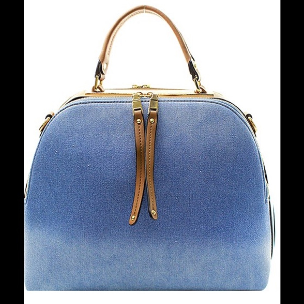 SOLD Cute Denim Purse🎁👜🎀
