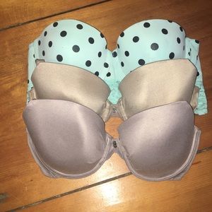 FINAL PRICE DROP!! 3 VS Bras: 34B