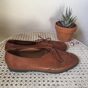Vintage leather oxfords