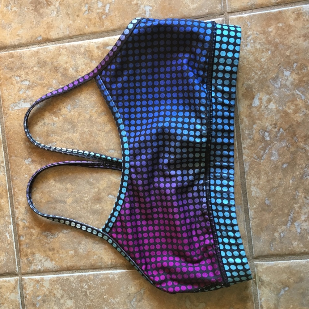 Lulu power Y sports bra