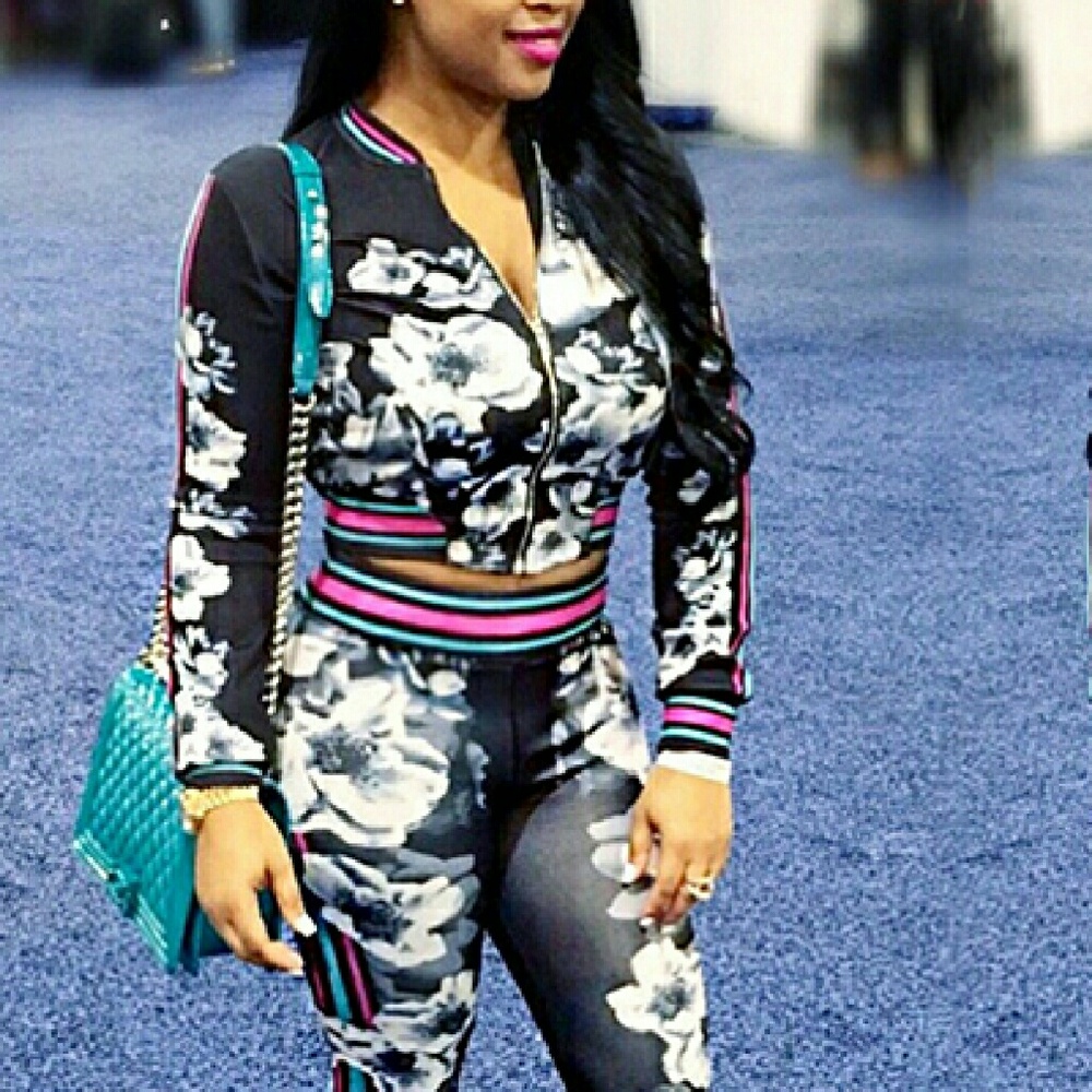 Black floral trendy 2 piece Jogging set