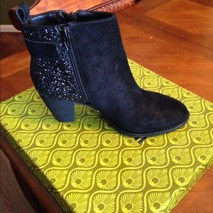 Gianna Bini Sheena Boots