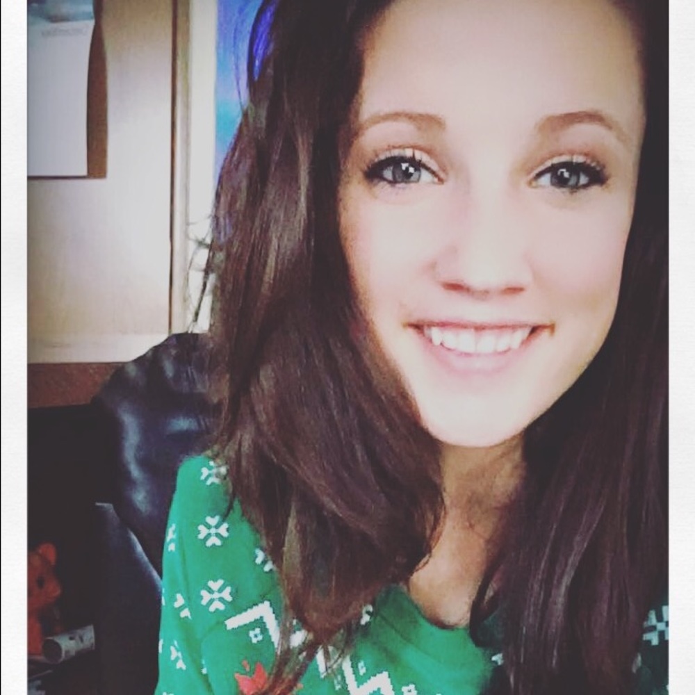 Meet your Posher, Kelli