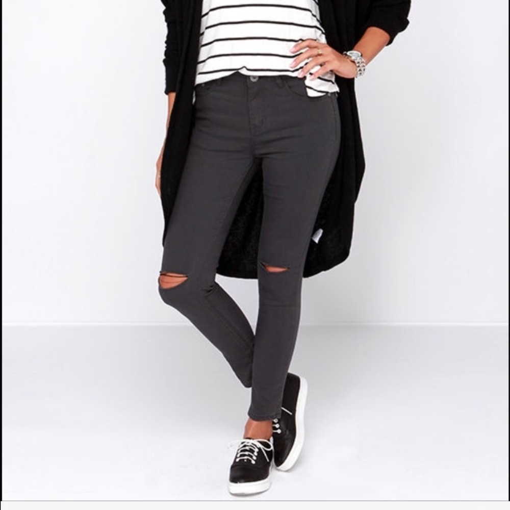 Grey skinny jeans