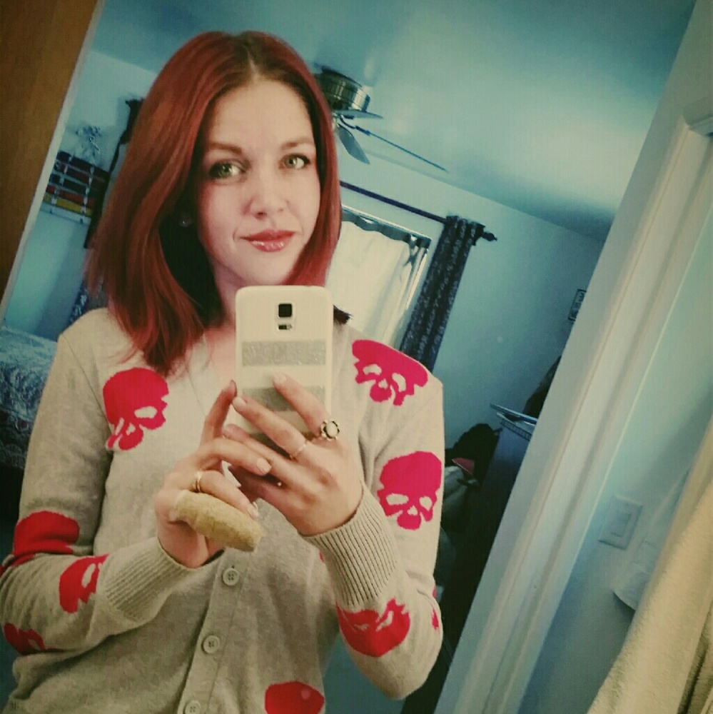 Meet your Posher, Cait