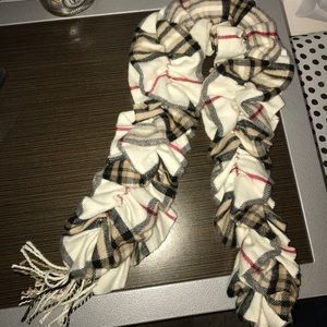 Fleece plaid scarf
