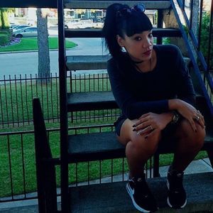 Meet your Posher, Roxy