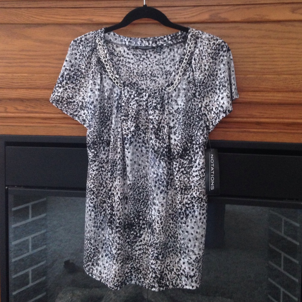 Notations polyester top w sparkle! Brand new!