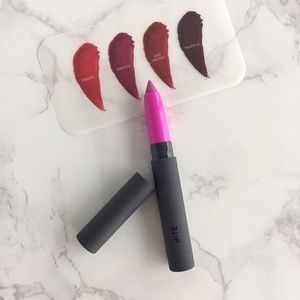 NWT BITE Matte Crème Lip Crayon (Orchid)