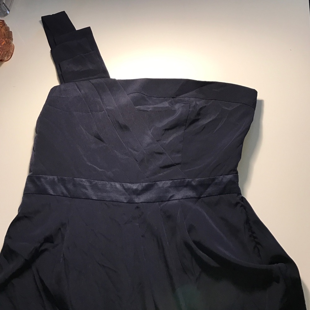 NWT navy blue one should dress