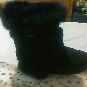 Bearpaw black fur boots