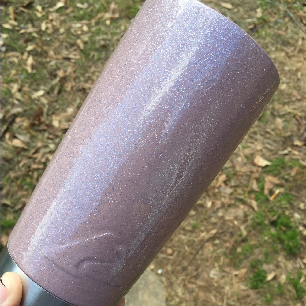 Custom colored metal yeti inspired tumblers.