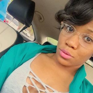 Meet your Posher, Robyn