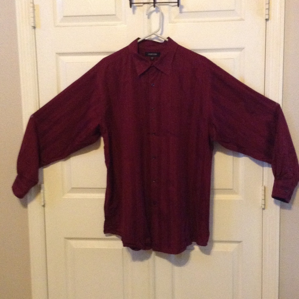 Men's burgundy long sleeve dress shirt