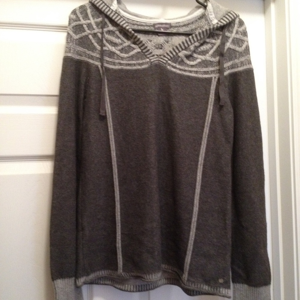 Eddie Bower women's hooded sweater