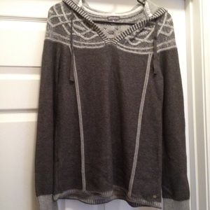 Eddie Bower women's hooded sweater