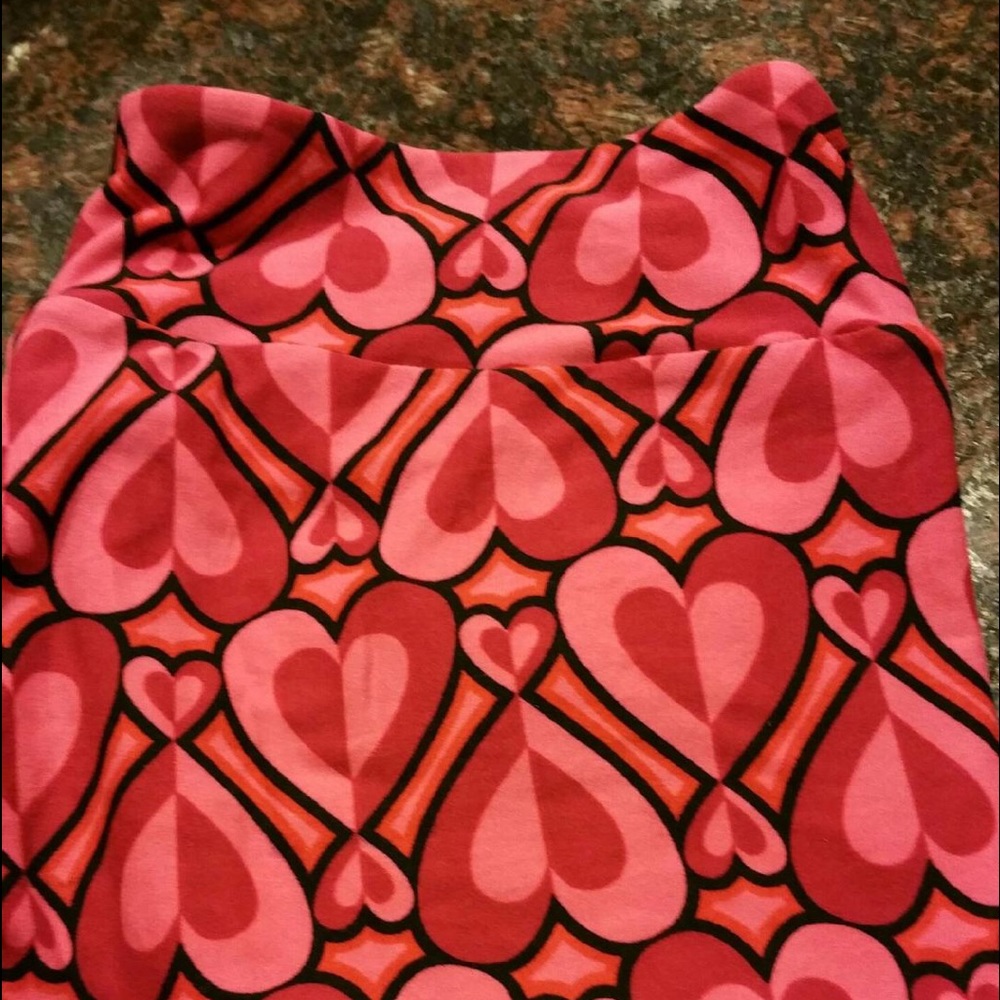 Lularoe TC leggings ** Valentines Day Hearts**