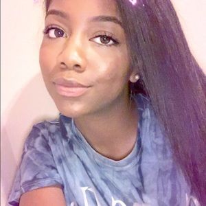 Meet your Posher, Michaela