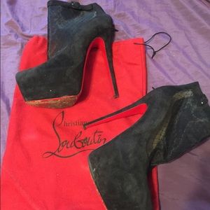 Ankle boots