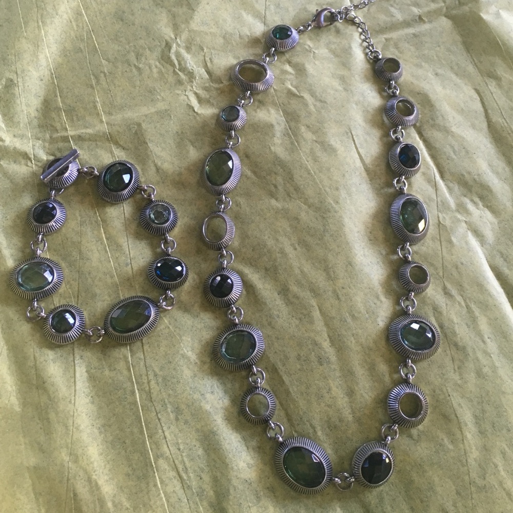 Necklace And Bracelet Set Nice❤️