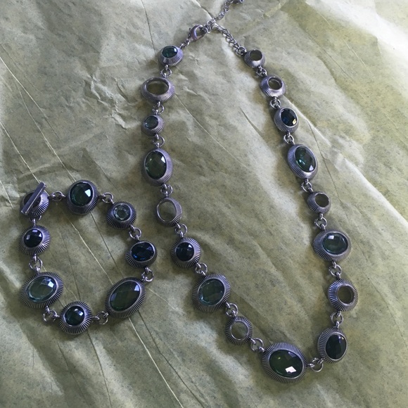 Necklace And Bracelet Set Nice❤️ - Picture 2 of 4