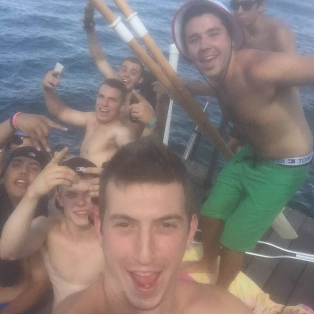 Meet your Posher, Zack