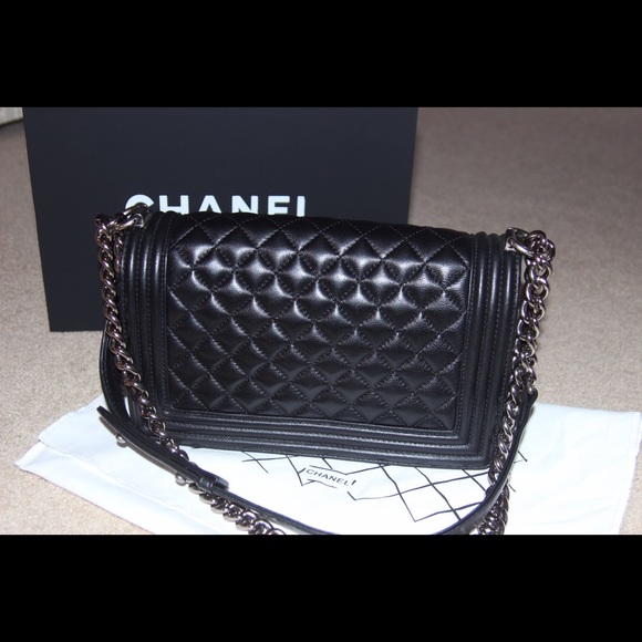 Chanel Le Boy Bag - Picture 3 of 4