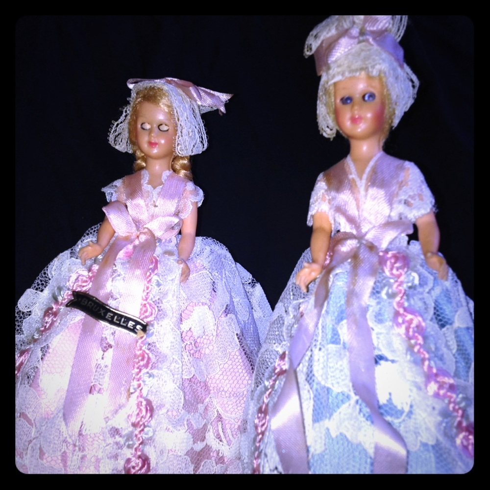 Set of 2 Dolls from Brussels 6" Each