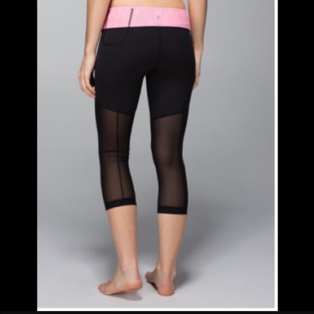 Lululemon mesh crops