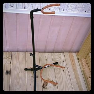 Kaman Ultra Guitar stand