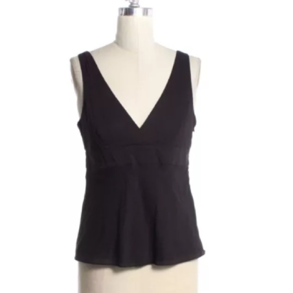 Pristine Theory Medium Black Sleeveless Top