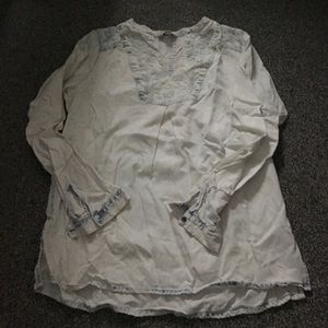 NWOT women's chambray shirt