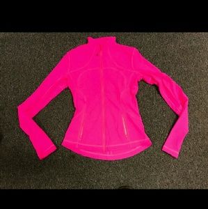 Lululemon forme jacket hot Paris pink.
