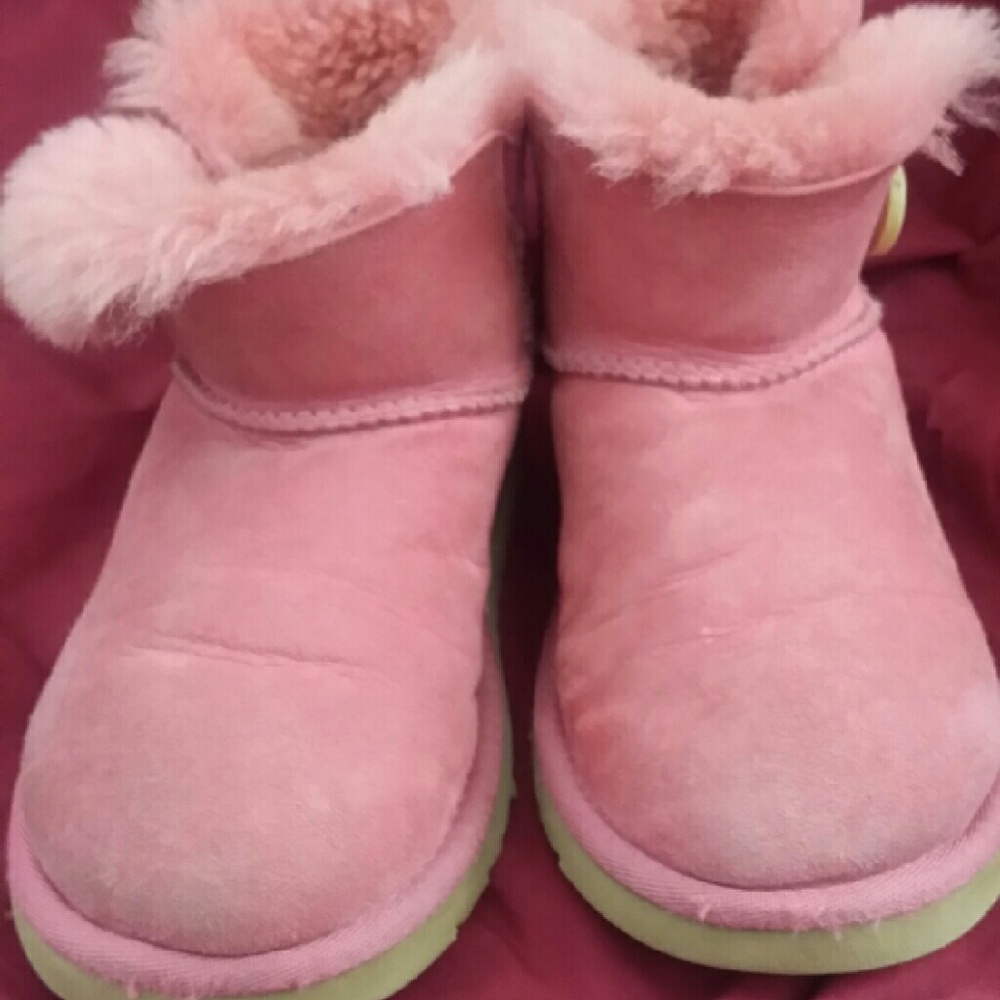 Kid's uggs