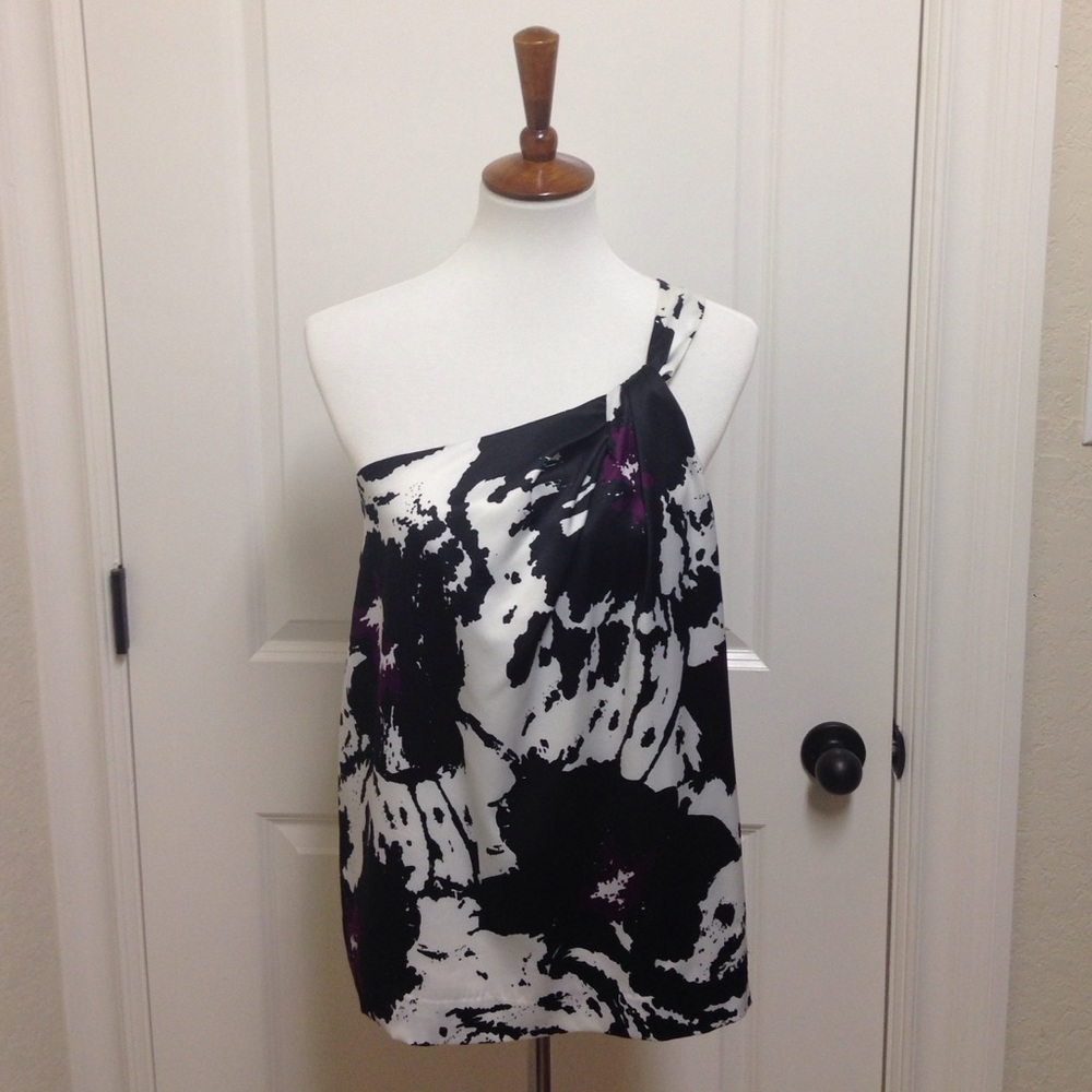 One shoulder top by Limited - like new