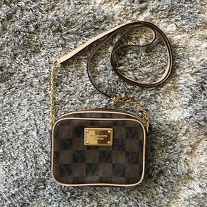 Authentic Michael Kors mini crossbody