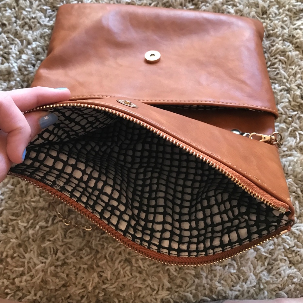 ***SOLD***Urban Expressions Purse - Picture 4 of 4