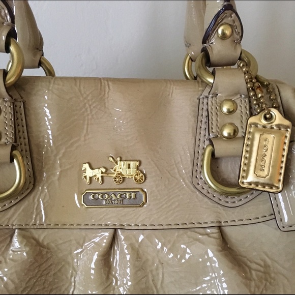 Coach Patent Sabrina satchel - Picture 2 of 4