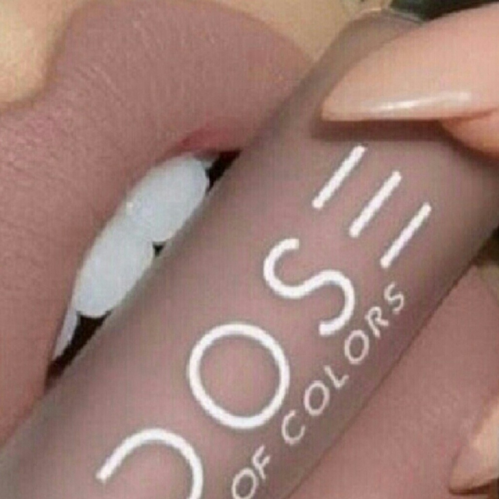 🌸Host Pick🌸#1"DOC Matte lipgloss/lipstick - Picture 3 of 3
